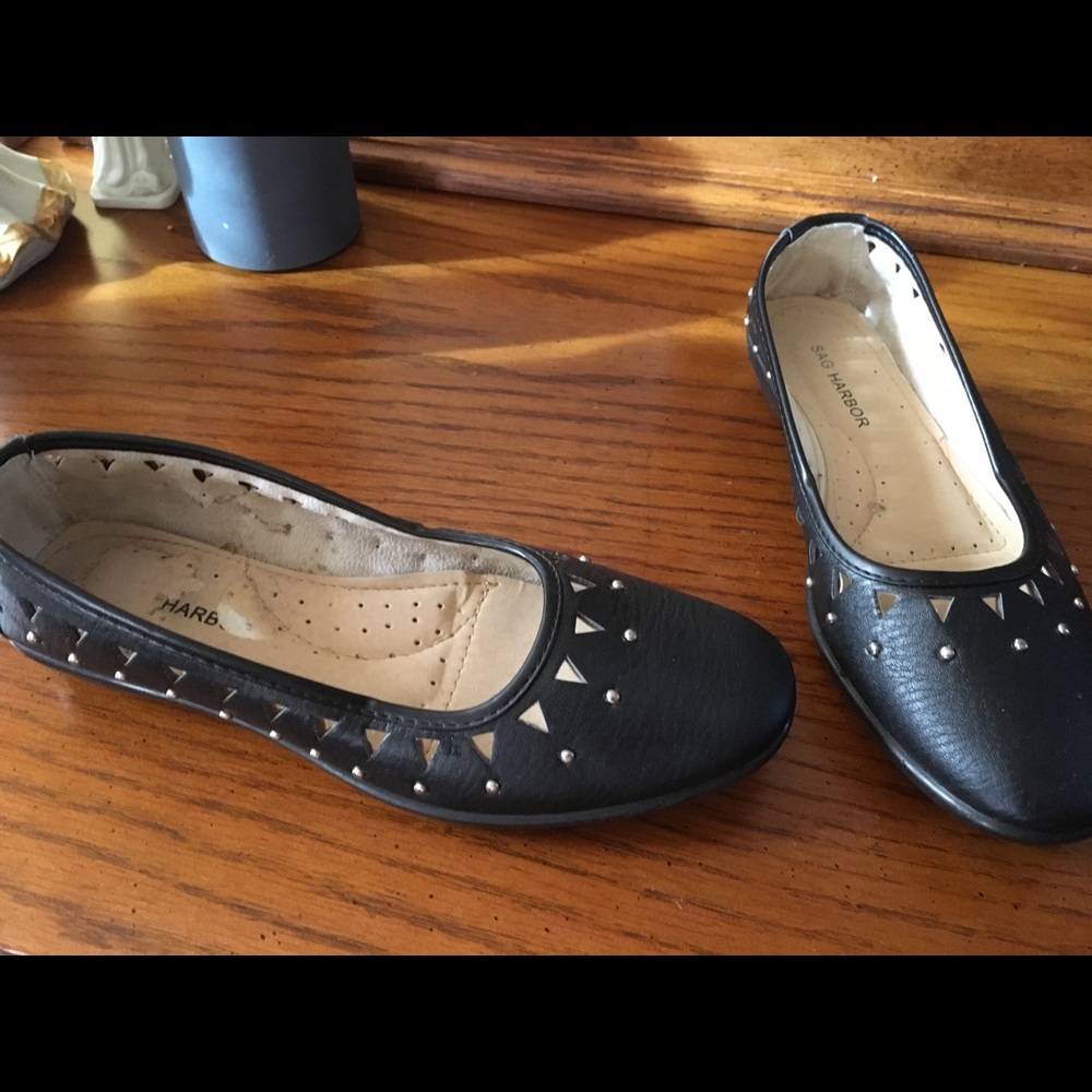 Brand new nice black flats